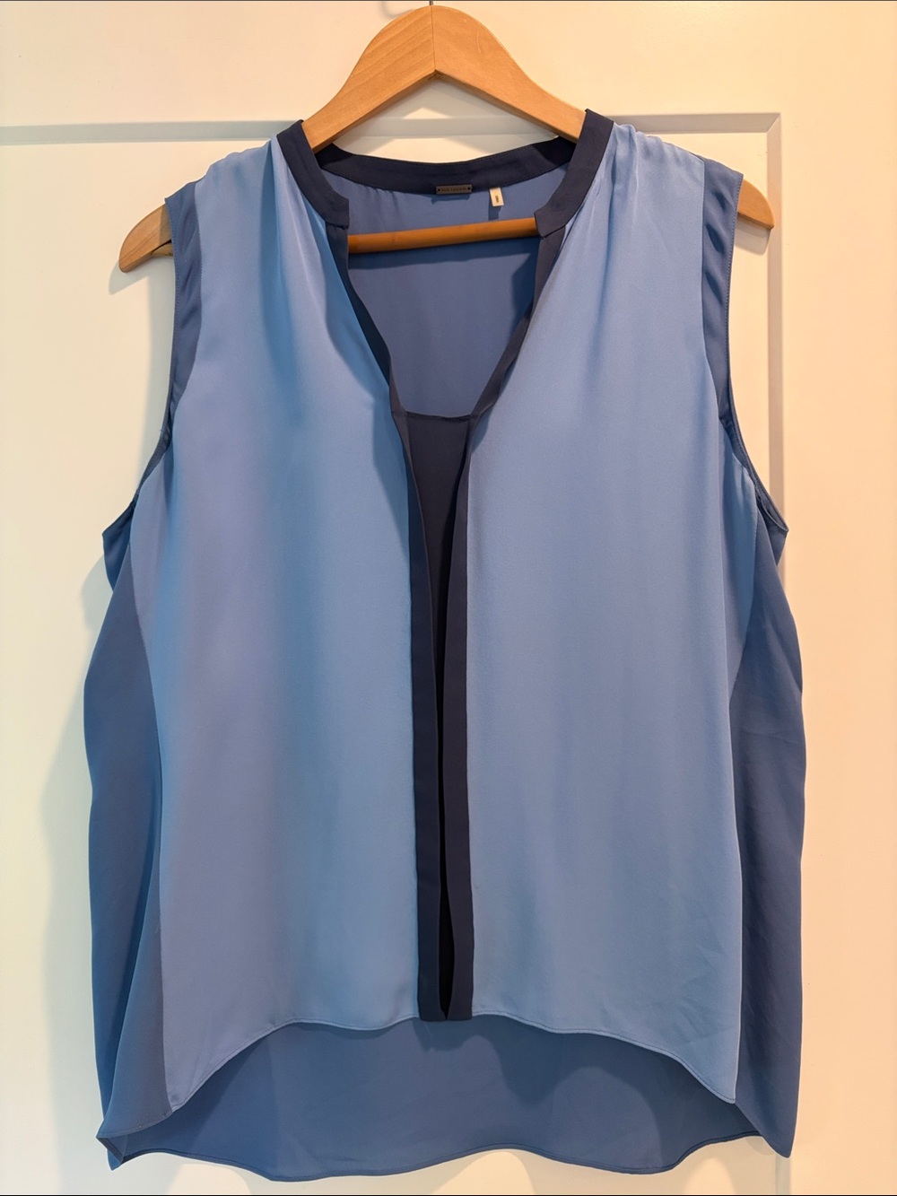 Elie Tahari Light Blue Silk Camisole with Navy Contrast Trim